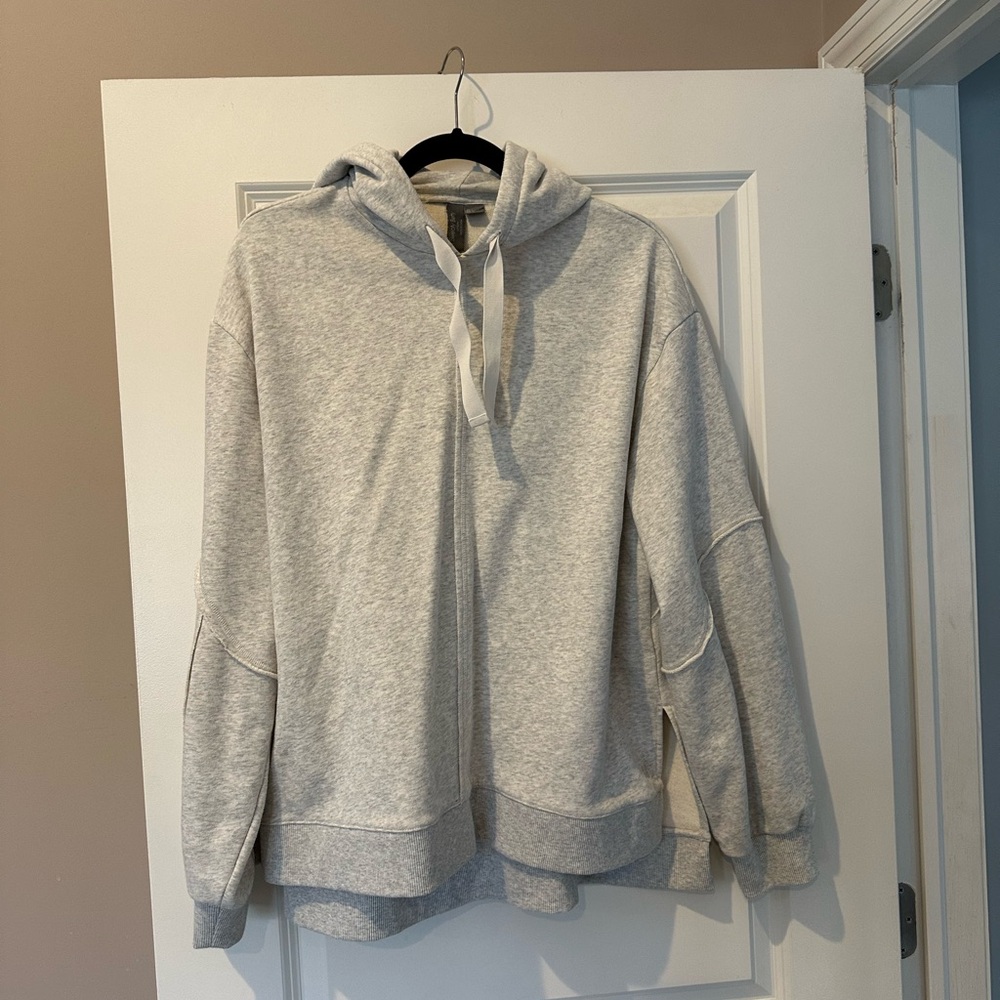 Sweaty Betty Revive gray split hem hoodie